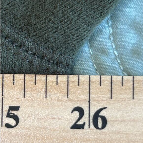 Izod Olive Green Quarter Zip Sweater/Sweatshirt, Size XL - Picture 8 of 9